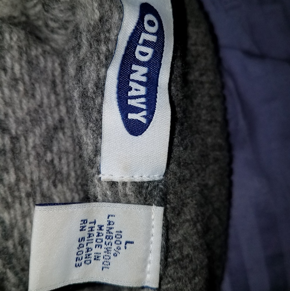 Sweater - Picture 3 of 4